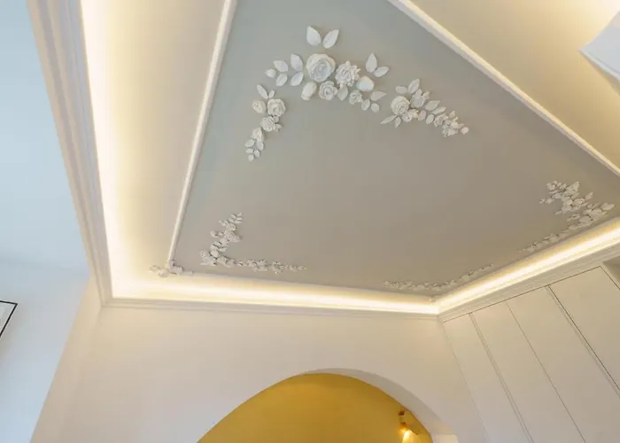 Apartment New! Stylish Portuguese Soul Retreat In Belem 4p *