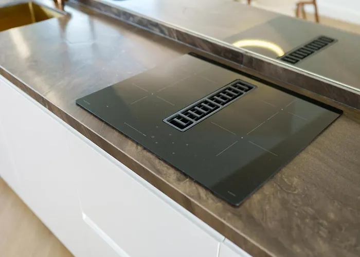 New! Stylish Portuguese Soul Retreat In Belem 4p Apartment Lisbon