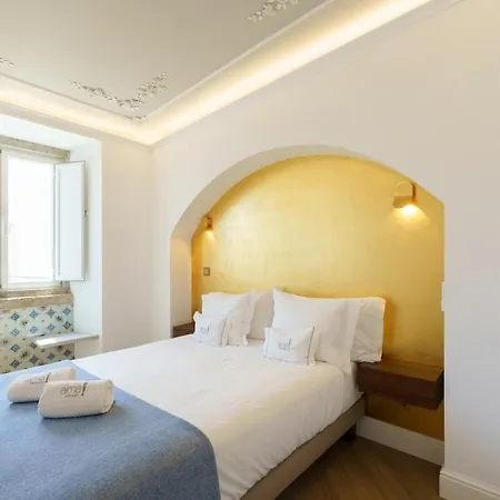 New! Stylish Portuguese Soul Retreat In Belem 4p Apartamento