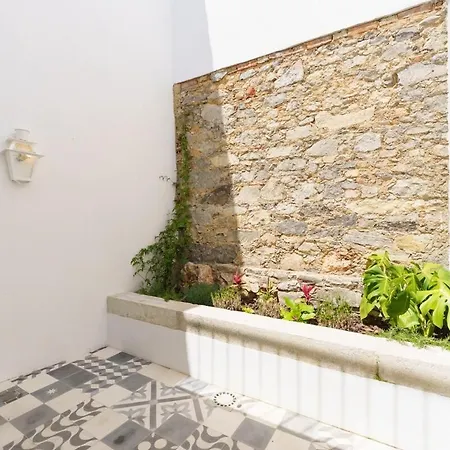 Apartamento New! Stylish Portuguese Soul Retreat In Belem 4p