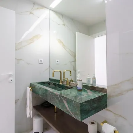 New! Stylish Portuguese Soul Retreat In Belem 4p Lisboa